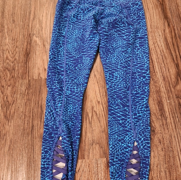 Lululemon Samba Snake Kayak Blue Hero Leggings - Picture 5 of 6